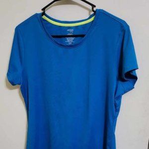 Danskin Now workout shirt in teal blue